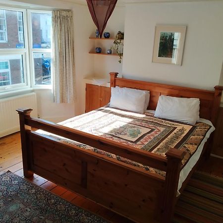 Spacious 2 Bed Maisonette Near Town, That Sleeps 6 برايتون المظهر الخارجي الصورة